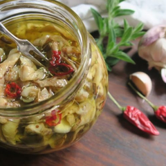 Products in oil - Vesuvio Street Food